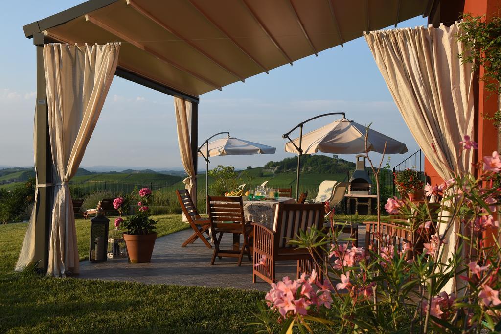Villa Vecchio Castagnito Екстер'єр фото